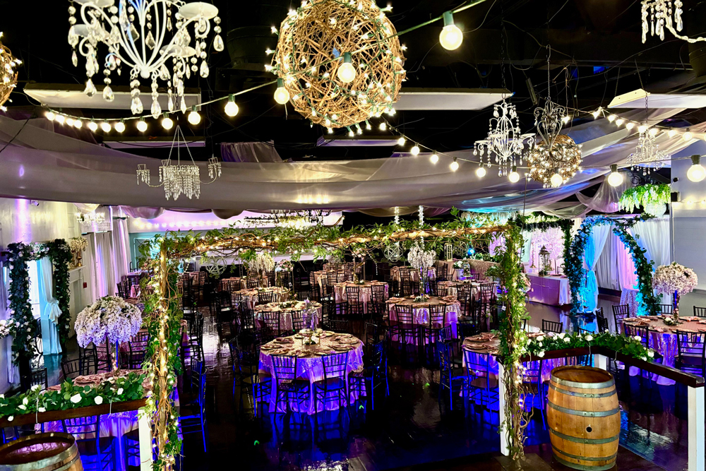 Spacious and well decorated ballroom that has many beautiful focal areas for photos